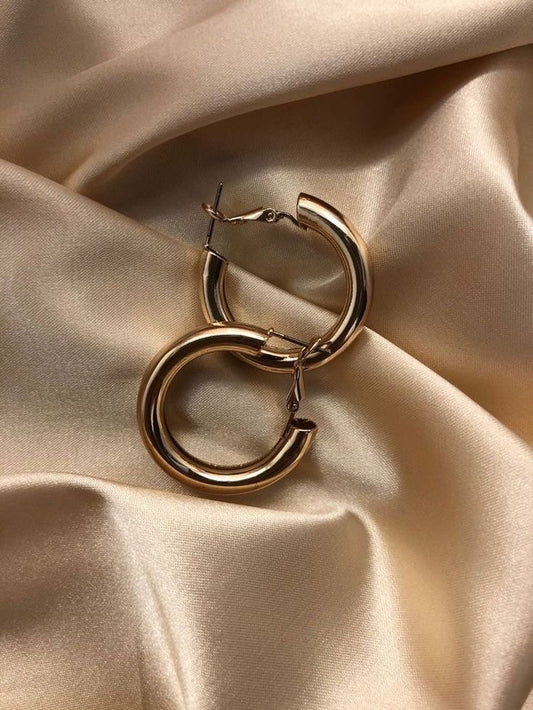 Gold Circle Thick Hoops