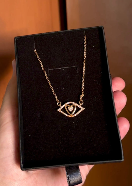 Love Eye Pendent Necklace