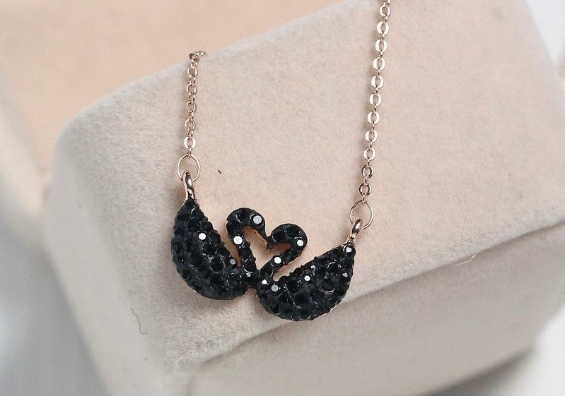 Double Swan Pendent Necklace - Black